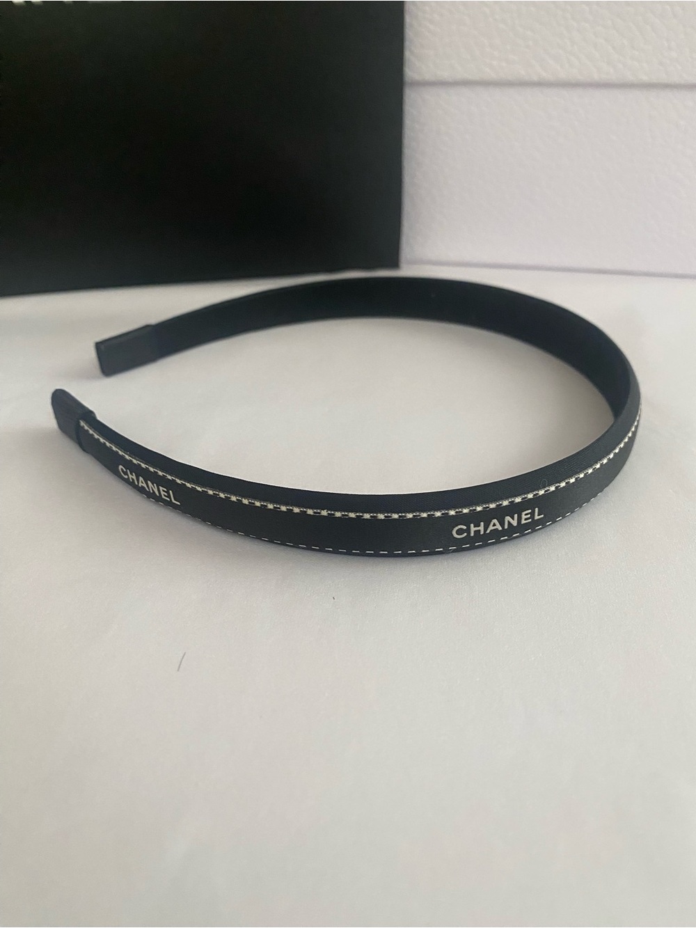 Slim CHANEL Ribbon Black Logo Stitched Headband - Picture 2 of 5